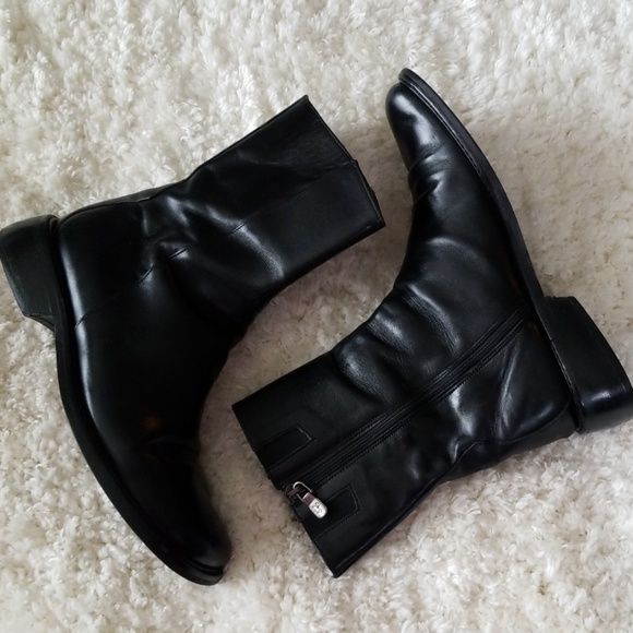 Donald J. Pliner Shoes - Donald Pliner Boots Leather Size 7